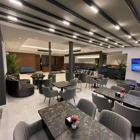 Alessia & Hotel 4*