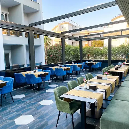 Hotel Alessia &