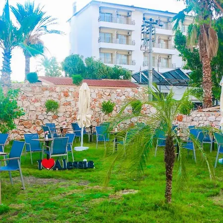 Hotel Alessia & 4*